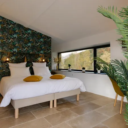Domaine De Chabanne Bed & Breakfast *